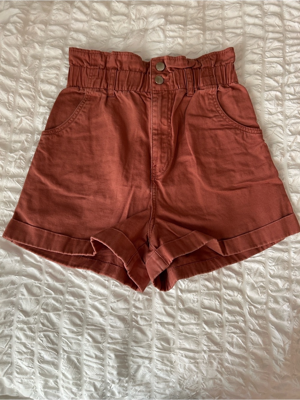High-Waist Paperbag Terracotta Women’s Shorts - H&M - size 4